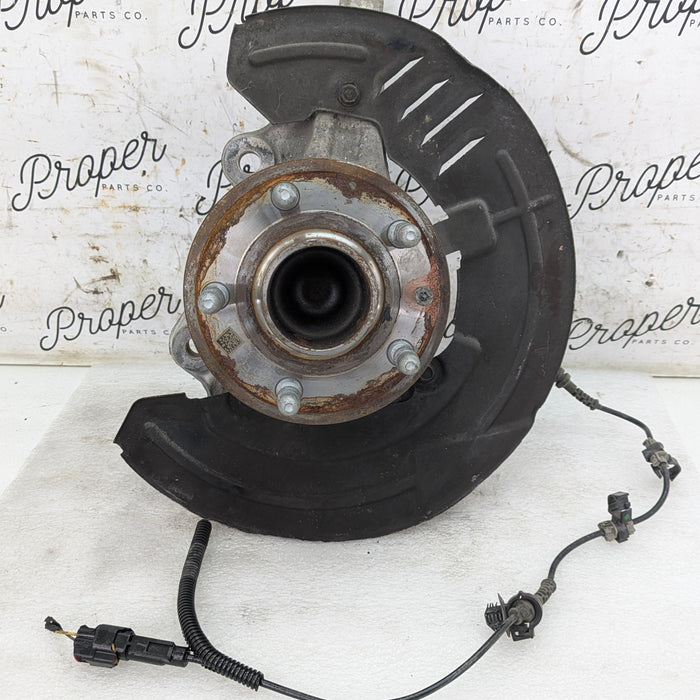 2018 Chevrolet 6th Gen Camaro 2SS Front Right/Passenger Side Hub/Knuckle/Spindle Assembly 13544842/84169867