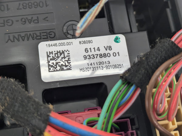 BMW F32 F30 F31 F33 F34 F36 3 & 4 Series Trunk Power Distribution Fuse Box 9337880