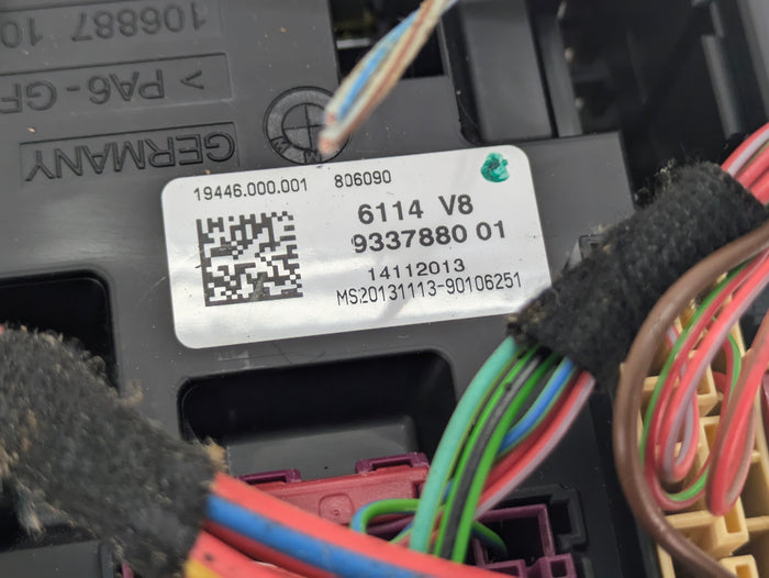 BMW F32 F30 F31 F33 F34 F36 3 & 4 Series Trunk Power Distribution Fuse Box 9337880
