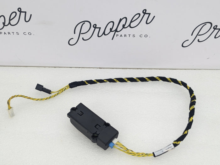 BMW E90 E91 E92 E93 335xi 330xi 328xi 325xi 323xi M3 Individual Audio Frequency Crossover Module & Wiring Harness 7838929/7840987