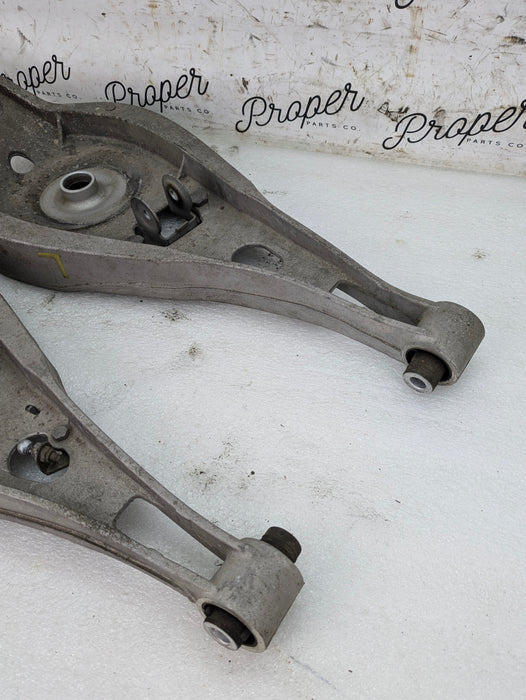 BMW E85 Z4/E46 3 Series Left/Right Side Rear Upper Control Arm Spring Perch 1094889/1094890