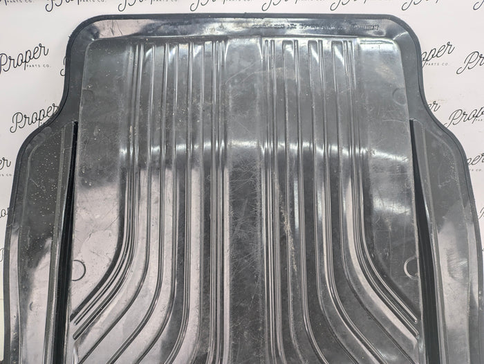 BMW F30 3 Series F32 4 Series F80 F82 M4 Rear Trunk Rubber Luggage Compartment Floor Mat 51472239936/51472239937