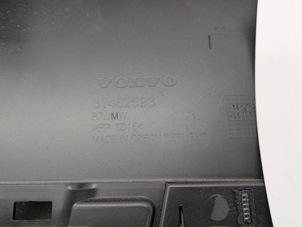 2021 Volvo V60 T6 R-Design Hatch Tailgate Liftgate Trim Cover 31462593