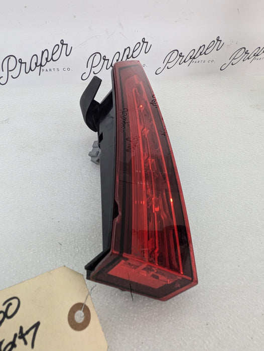 2021 Volvo V60 T6 R-Design Rear Right/Passenger Side Inner Hatch Tail Light 31468187 *DAMAGED*
