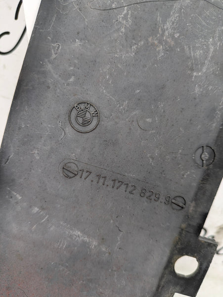 BMW E30 325i 320i 318i Engine Cooling Fan Shroud Cover 1712829