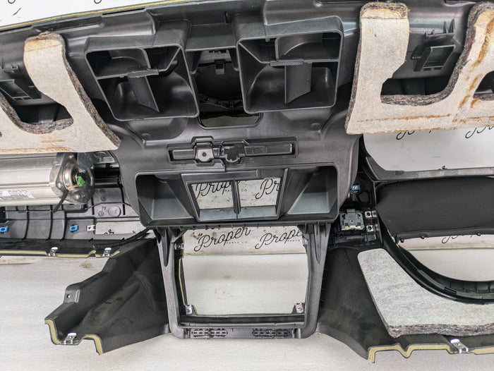 BMW E90 E92 E91 325xi 335xi 330xi 328xi 323i M3 Black Non-iDrive/Non-Navigation/Single Scoop Dashboard & Airbag 7143779