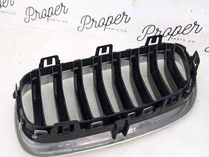 BMW F22 F23 2 Series Pre-LCI Chrome Kidney Grille Set 7295521/7295522 *DAMAGED*