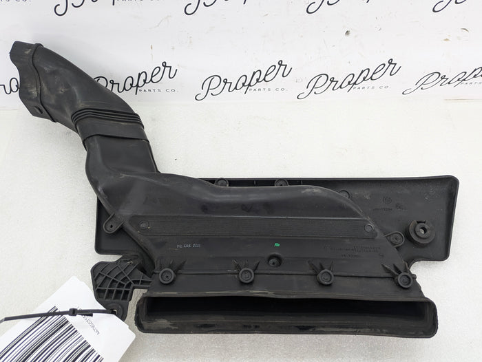 BMW E46 330Ci 328Ci 325Ci 323CI M54 Engine Upper Air Intake Snorkel Duct Scoop Guide 7501988