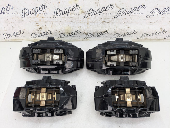 Chevrolet C7 Corvette Stringray Z51 Front & Rear Brembo Calipers Set Black 22847810/22847805/84089131/84089127
