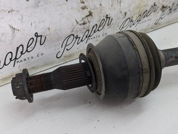 2018 Chevrolet 6th Gen Camaro 2SS Automatic Rear Right/Passenger Side Axle Shaft 84211210