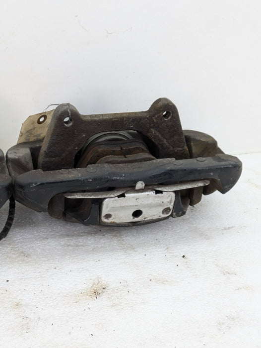 BMW E91 E90 E92 E93 335i/335xi Front Brake Calipers 34116773201/34116773202