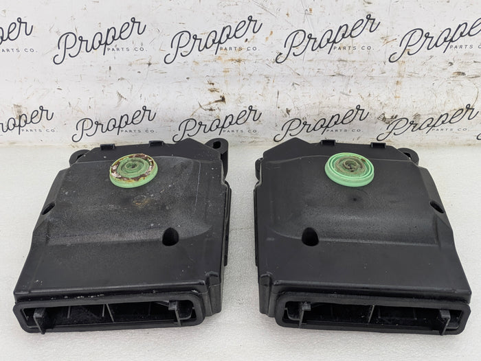 BMW E92 E90 E91 E93 335xi M3 328xi Left/Right Individual Audio Subwoofer Set 7838907/7838908