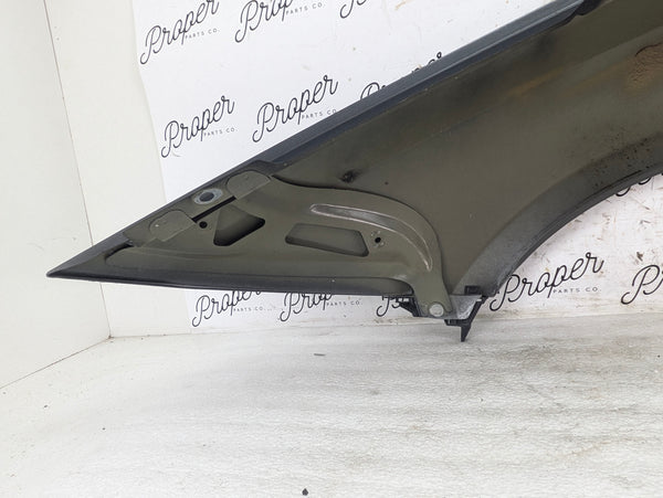 BMW E85 Z4 02-08 Passenger Right Front Fender Sterling Grey Metallic (472)
