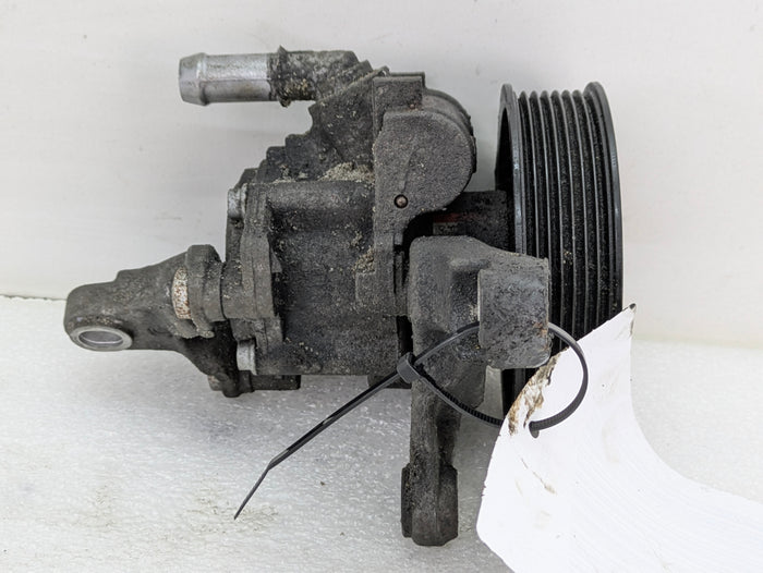 BMW E93 E90 E92 335i 335xi N55 Power Steering Pump 7582947/7564503