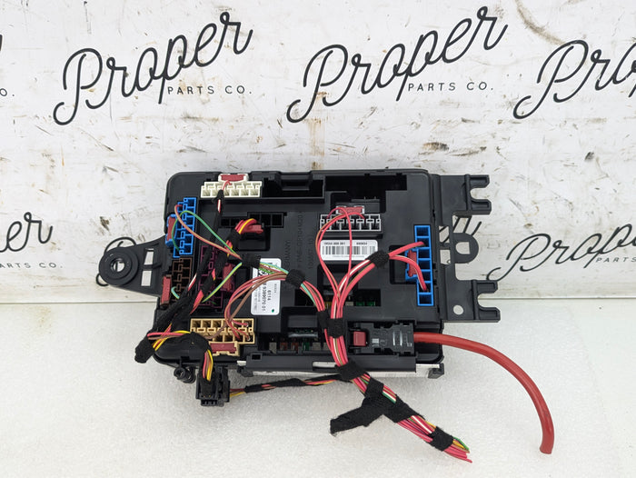 BMW F22 228xi M235xi M240xi 230xi Rear Power Distribution Module/Fuse Box 9389070