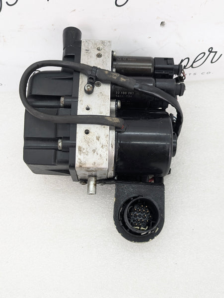 BMW E46 M3 SMG Hydraulic Pump Transmission Actuator Hydraulic Accumulator 21532229715	*DAMAGED*