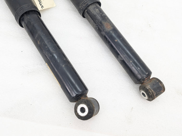 2021 Volvo V60 T6 R-Design Rear Left/Right Shock Absorber Set Pair 31658552