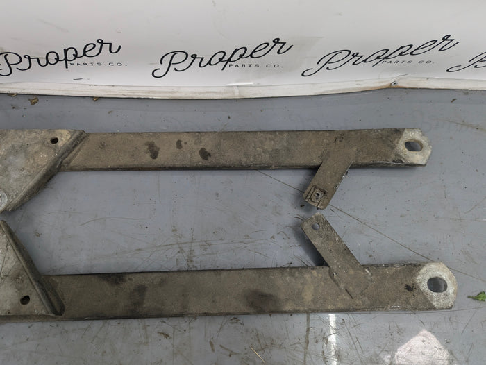 BMW E93 335is 335i 328i Front Subframe V Brace Reinforcement Bracket Set 7046335/7046336