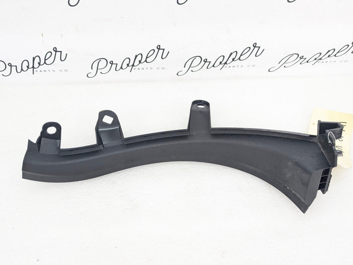 2021 Volvo V60 T6 R-Design Left Right Rear Trunk Trim Panel Set 32205048/32205047