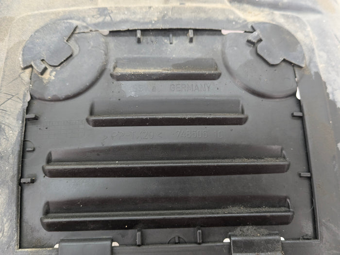 BMW E90 335xi 335i Left/Driver Side Front Fender Liner Splash Shield 7903915/7143849