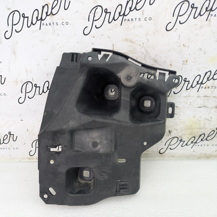 BMW G22 G23 430ix M440ix G82 G83 M4 Rear Right/Passenger Side Inner Bumper Bracket Support Mount 7497112