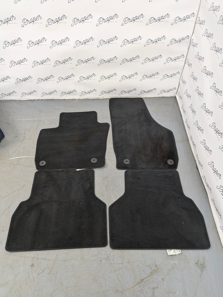 2015-2018 Audi 8U Q3 Interior Carpet Floor Mat Black Set Of 4 8U1863714A *Damaged*
