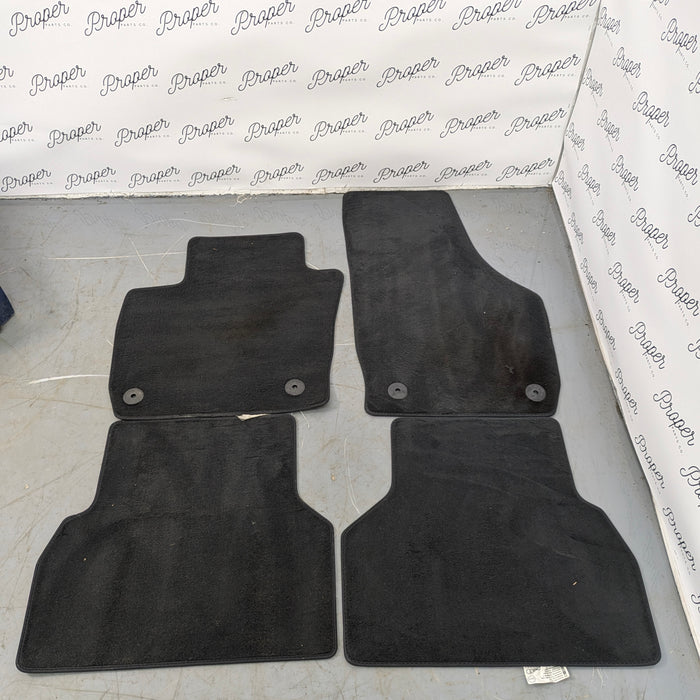 2015-2018 Audi 8U Q3 Interior Carpet Floor Mat Black Set Of 4 8U1863714A *Damaged*