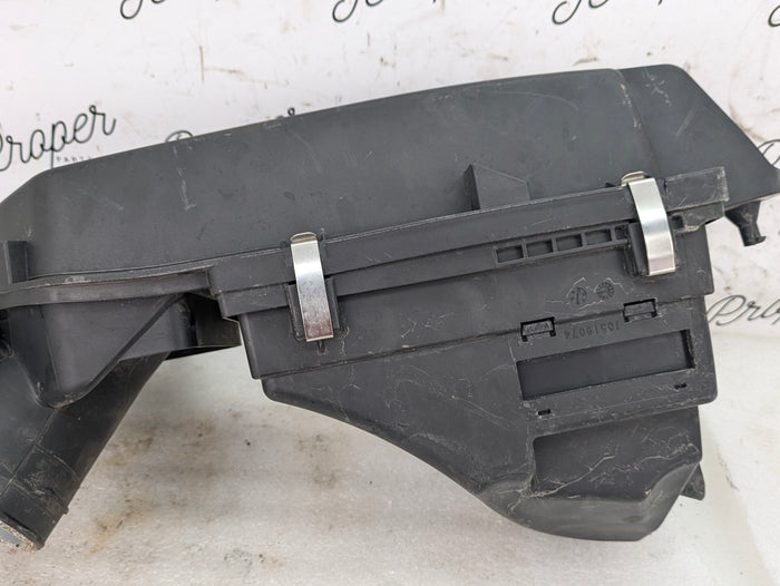 BMW F22 F23 228xi 228i F30 F32 F33 F34 F36 328i 428i N20 Engine Air Intake Filter Box Housing 8623104