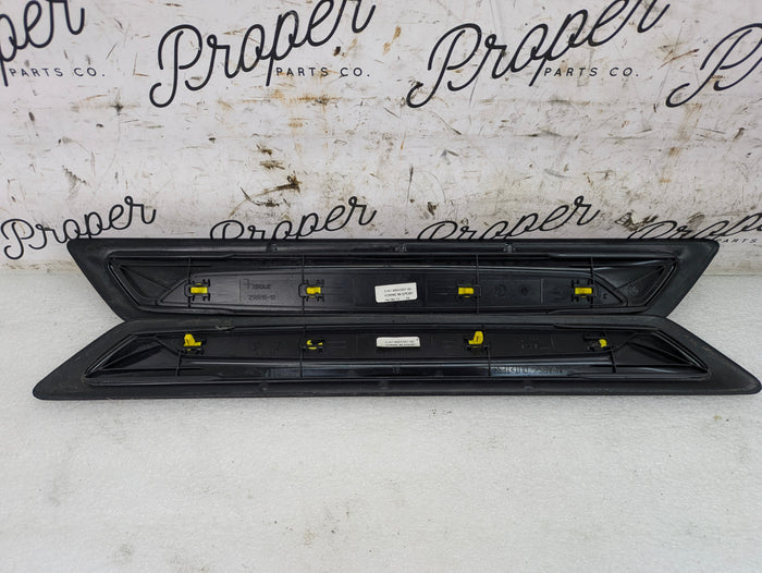 BMW F30 F31 335xi 340xi 328xi 330xi 320i M Sport Front/Rear Left/Right Door Sill Trim Set 8051037/8054233/8054234 *DAMAGED*