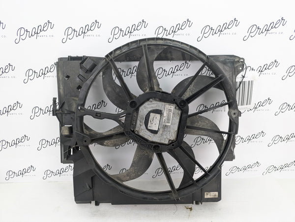 BMW E90 E92 E93 335i 335xi N54 Engine Radiator Fan & Motor 7561712 *DAMAGED*
