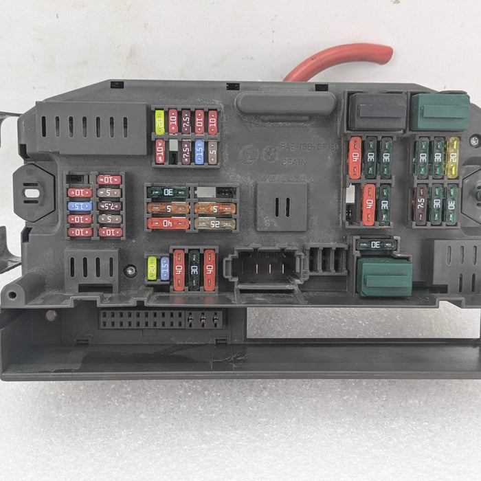 BMW E70 X5 M/E71 X6 M Glove Box Power Distribution Fuse Box 9145115
