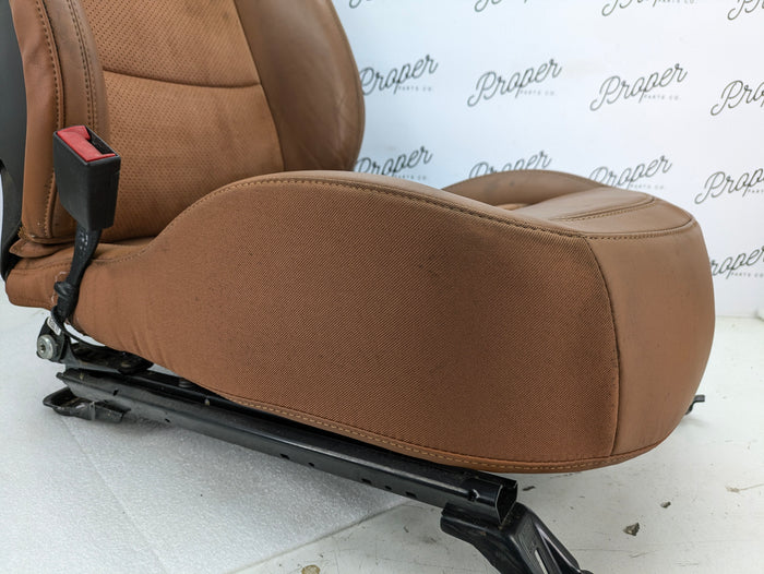 Chevrolet C7 Corvette Stingray 3LT Left/Driver Side GT Napa Leather Heated & Vented Seat Kalahari Brown (346) *DAMAGED*
