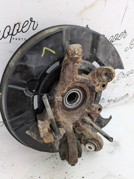 BMW E90 E91 E92 E93 325xi 328xi 330xi 335xi AWD Right/Passenger Side Rear Hub/Knuckle/Spindle 33326774807