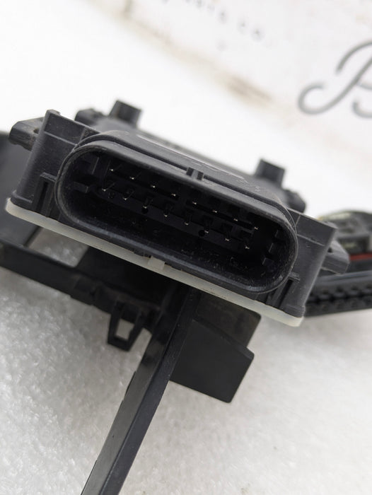BMW G20 330ix M340ix 330ex M Sport Rear Left/Driver Side Blind Spot Radar Sensor Module W/Trim 5A2B4D7/8094417