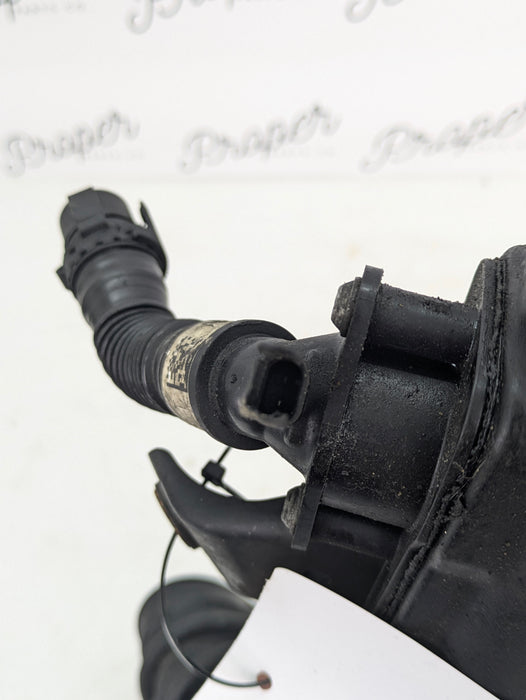 BMW E90 E92 E93 335xi 335i N55 Turbocharger Inlet Pipe/Air Duct 7599286