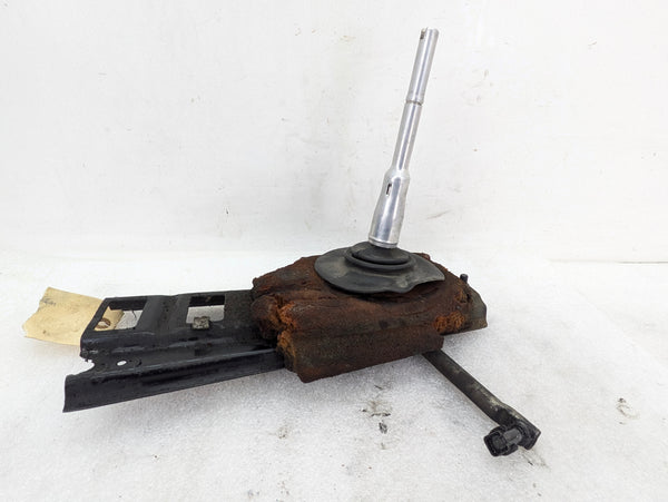 BMW E21 320i 5 Speed Manual Transmission Shifter 25111220326/25111220501/25111220316 *DAMAGED*