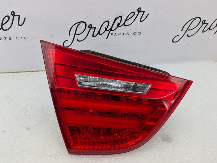 BMW E90 335xi 325xi 328xi 323i LCI Left/Driver Side Rear Inner Trunk Tail Light 7289427