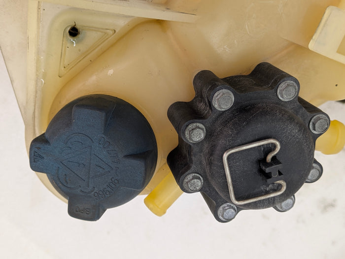 Porsche 996.2 911 Carrera 4 Radiator Coolant Expansion Tank Reservoir Bottle 99610605701