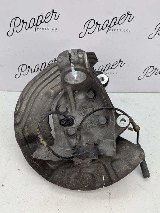 BMW E82 E88 135i 128i E90 E91 E92 E93 335i 330i 328i 325i 323i Right/Passenger Side Front Knuckle/Hub/Spindle 6764444