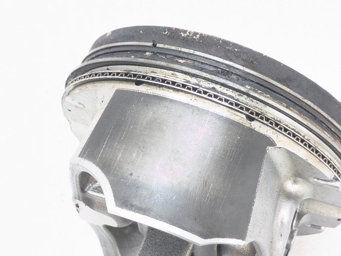 Chevrolet C7 Corvette Stingray Z51 LT1 Gen V Engine Left Side Piston & Connecting Rod #5 12654243 *NOTE*