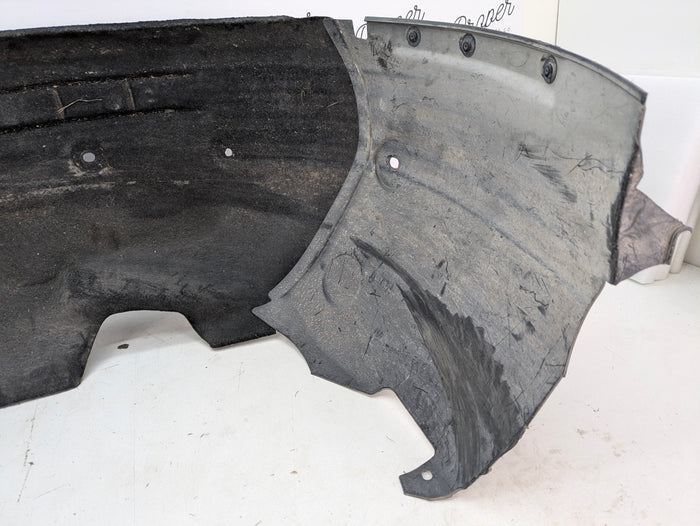 Chevrolet C7 Corvette Stingray Front Right/Passenger Side Wheelhouse Fender Liner 23327375 *DAMAGED*