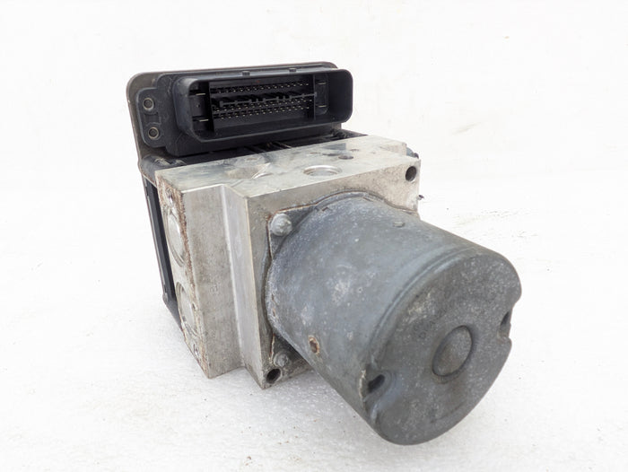 BMW E70 X5 M/E71 X6 M DSC ABS Hydraulic Pump Control Module 6854702