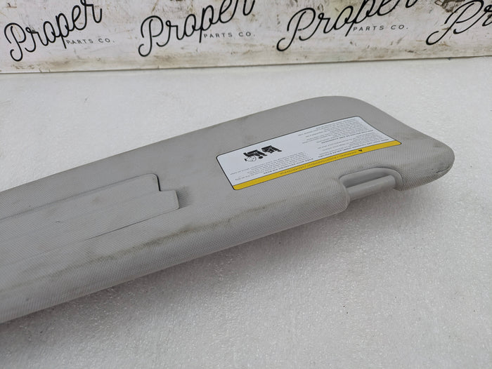 TESLA MODEL 3 SUN VISOR RIGHT 1490406-01-B *Damaged
