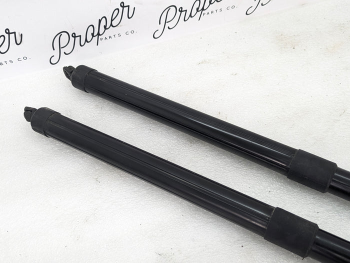 2021 Volvo V60 T6 R-Design Rear Hatch Tailgate Electric Power Lift Support Strut Set 32384406