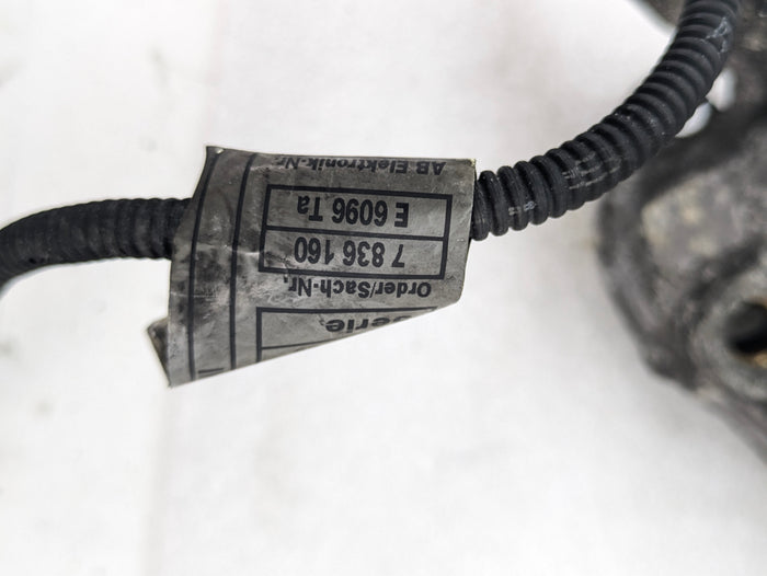 BMW S85 E60 E61 M5 E63 E64 M6 Throttle Body Assembly & Hall Sensor Cylinder 6-10 13547841814