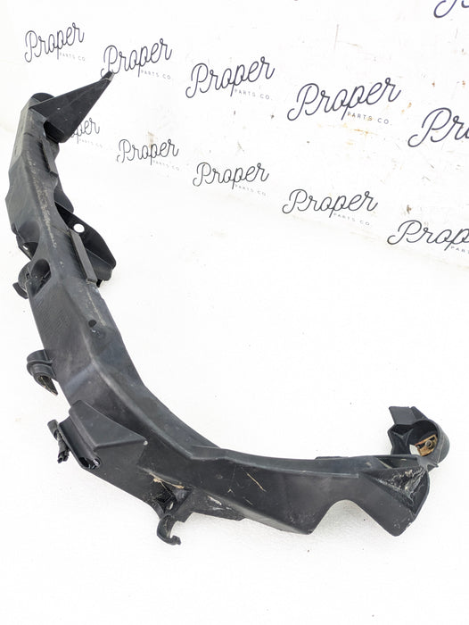 BMW E90 E91 325xi 335xi 330xi 328xi 323i Pre-LCI Left/Driver Side Headlight Mounting Bracket 7116707