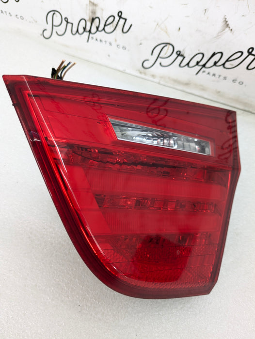 BMW E90 E91  335xi Passenger Rear Inner Tail Light LCI 7289428
