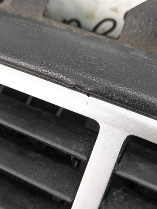 2015 Chevrolet 5th Gen Camaro 2SS Right Dashboard Leather Trim Set Main & Center Vent Air Duct 22880751 *Note*