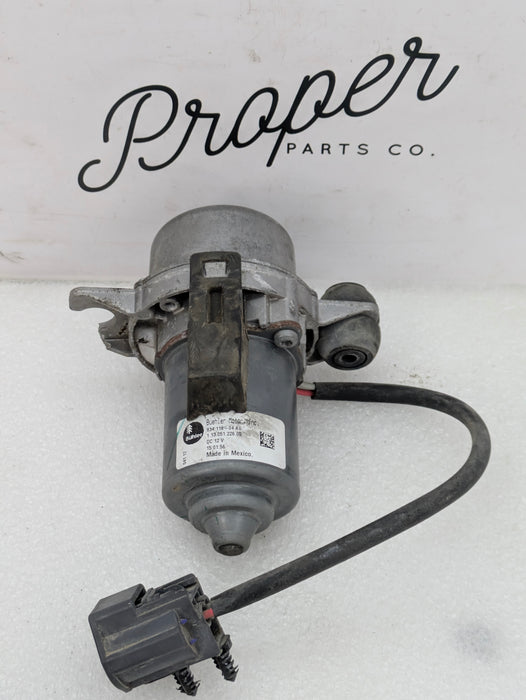 Chevrolet C7 Corvette Stingray Power Brake Booster Vacuum Pump 22990902