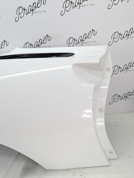 Chevrolet C7 Corvette Stingray Coupe Right/Passenger Side Rear Quarter Panel Fender (G8G/U9567) 84054834 *DAMAGED*